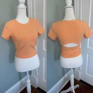 Move theology Women's Orange Ribbed Top T-Shirt Size Medium